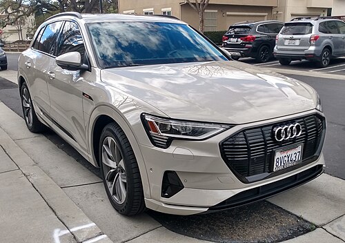 Audi e-tron 50